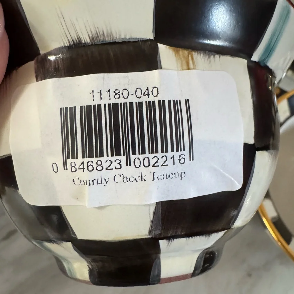 MacKenzie-Childs Courtly Check Tea cups with Gold Accents - Picture 2 of 9